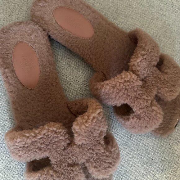 Hermes Sandals - Picture 2 of 3